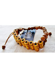 Men's bracelet with wooden beads