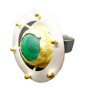 Silver (925ο) ring with raw malachite