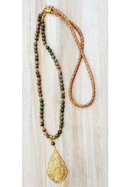 Necklace (60 cm.) With mineral beads