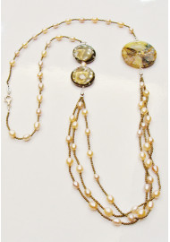 Necklaces (60 cm) with pearls and  chrysophrase