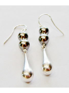 Earring with pearl SW
