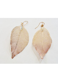 Earring made of natural leaf