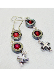 Earring with hematite