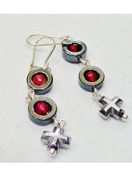 Earring with hematite
