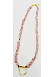 Necklace with agate beads