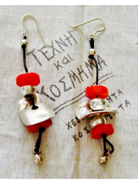 Silver (925th) earrings with coral
