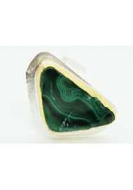  Silver ring with malachite mineral stone