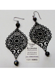 Filigree earring and mineral beads 