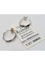 925 sterling silver earring. .