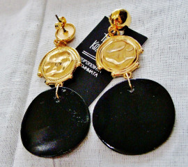 Earring with mineral stones, gold plated