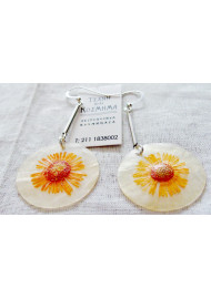Art earring from mother of pearl with flower