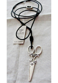 Scissors necklace with string