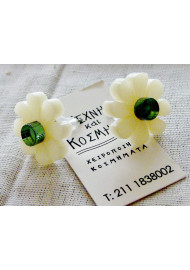 Plexiglass daisy earring