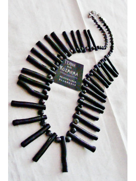 Black Coral beads (Single Row)